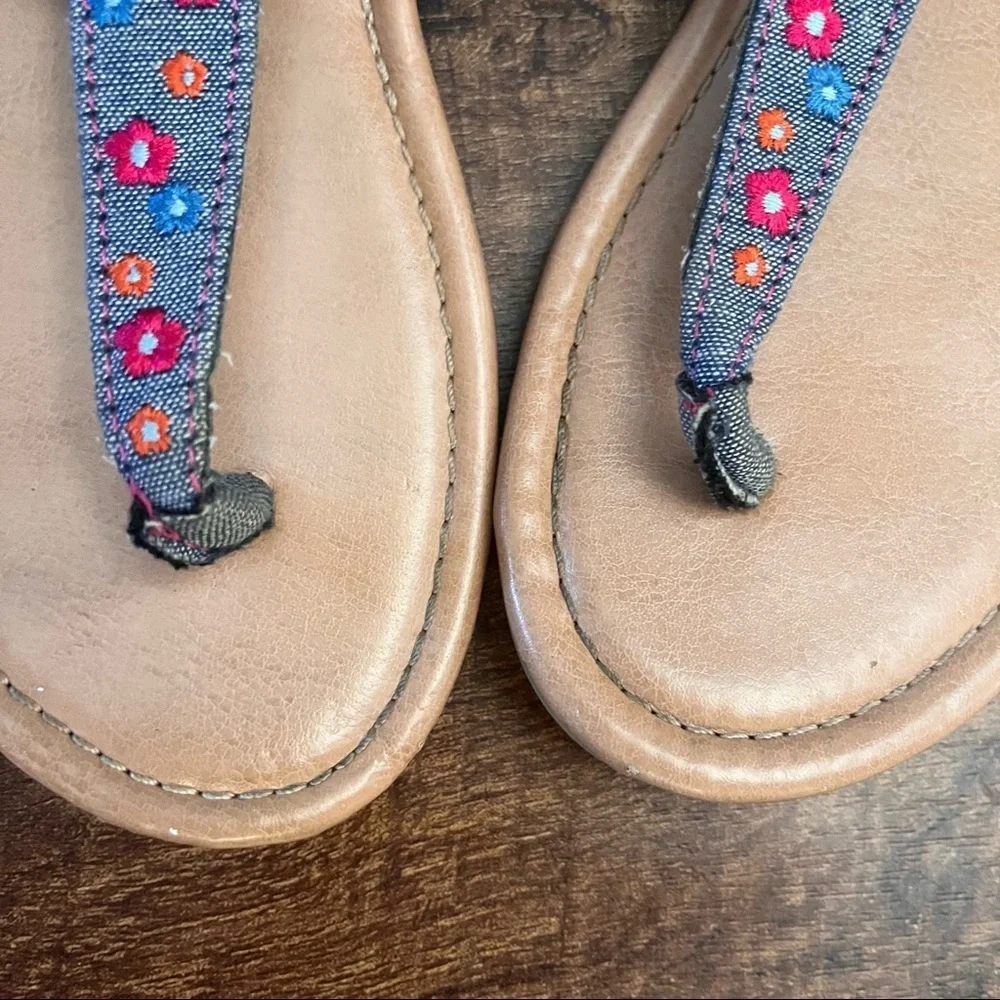 American eagle big girls blue denim multicolored flowers sandals shoes Sz 1